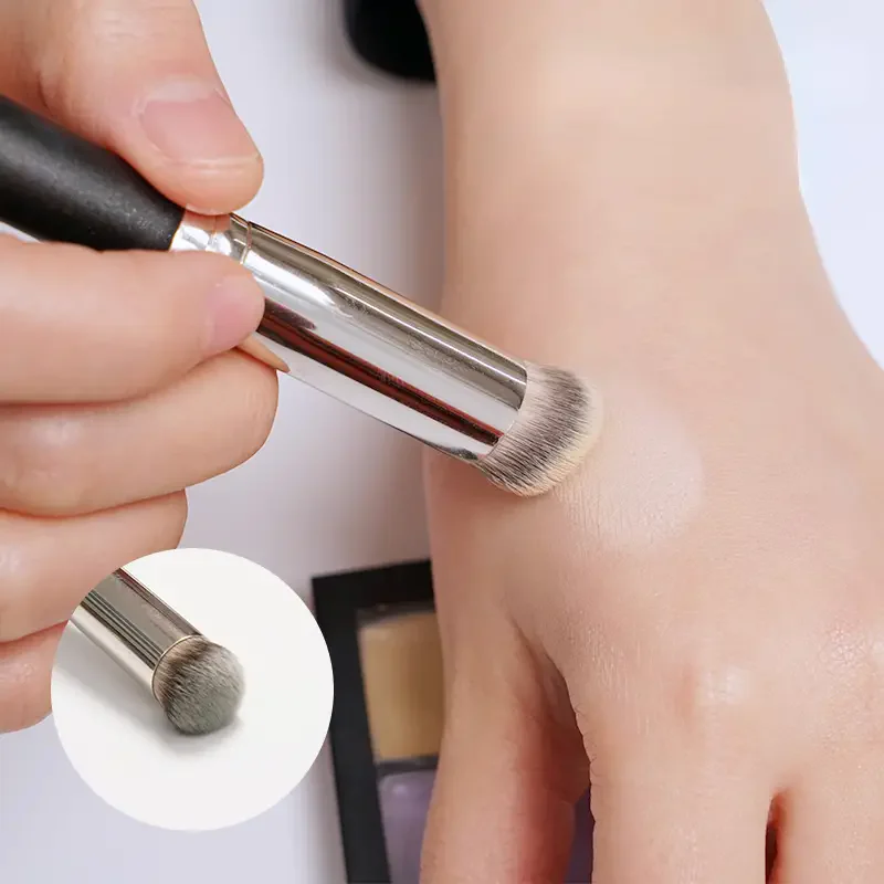 Alt: " Foundation & Concealer Makeup Brush Set for Flawless Blending product image – Acuvick " Foundation & Concealer Makeup Brush Set for Flawless Blending - Image 5