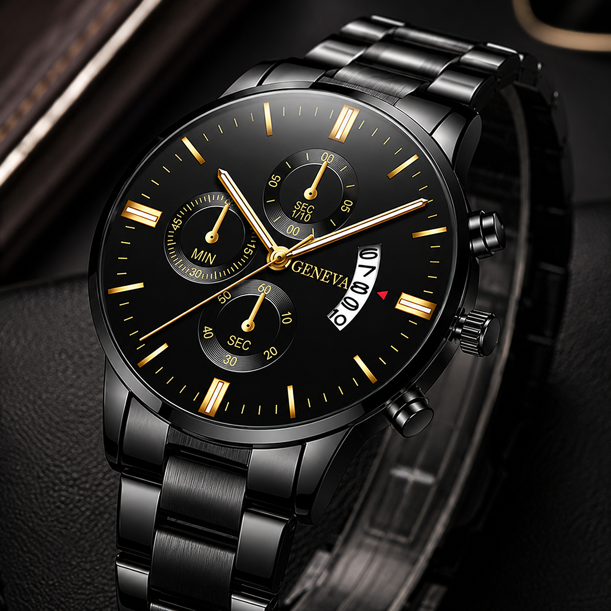 Analogue men's stainless steel quartz watch with calendar date display, elegant round dial, and premium metal bracelet for business, formal, and everyday wear.