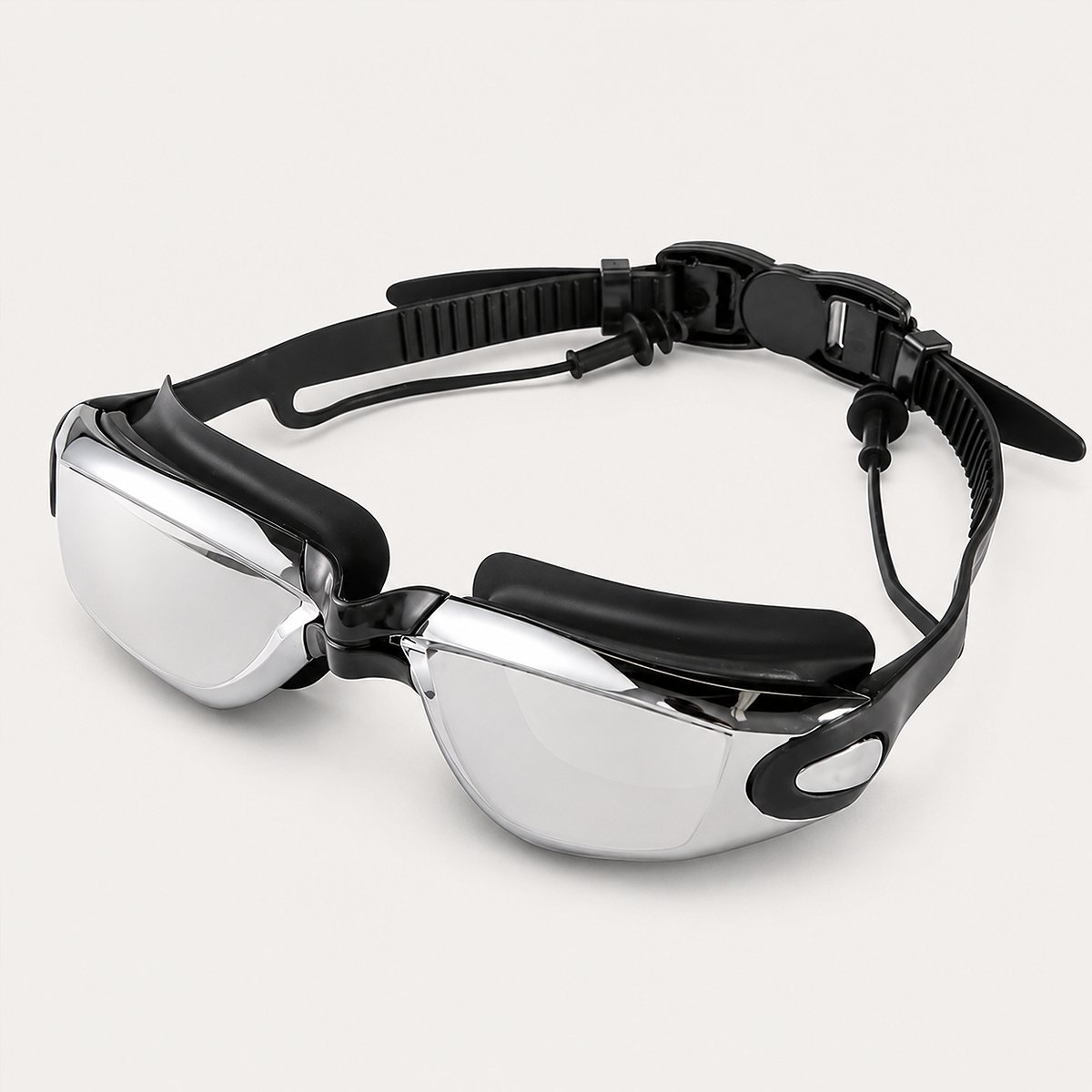 Close-up of anti-fog optical myopia swimming goggle lens