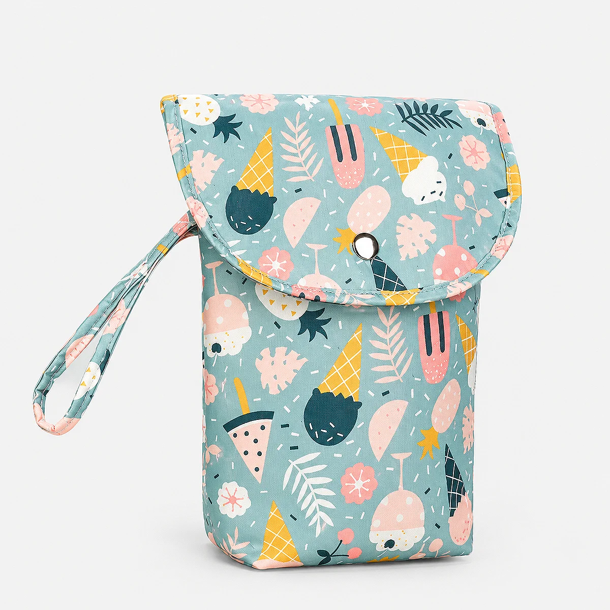 Alt: " Portable Outdoor Baby Diaper Storage Handbag product image – Acuvick " Outdoor baby diaper storage handbag – Ice Cream design